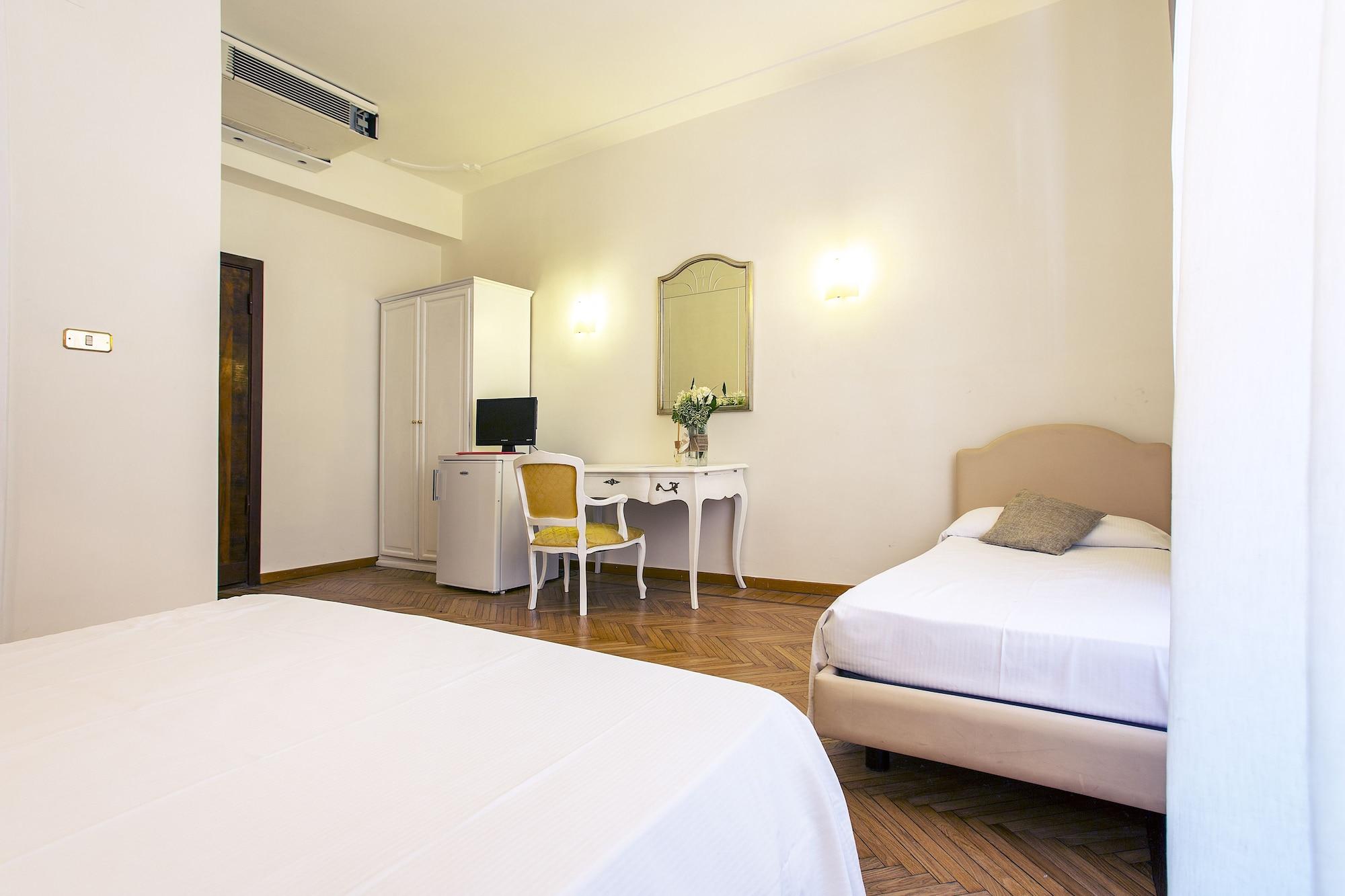 Hotel Trinita Dei Monti Roma Esterno foto