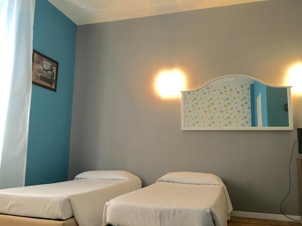 Hotel Trinita Dei Monti Roma Esterno foto